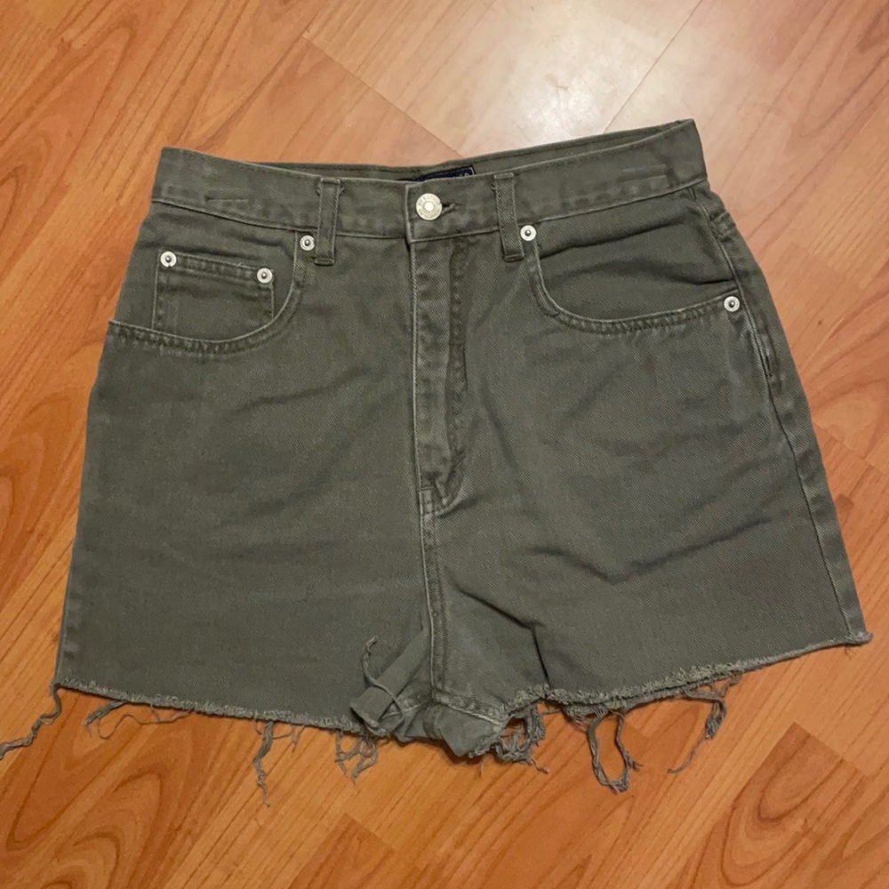 Vintage army green high rise mom jean shorts